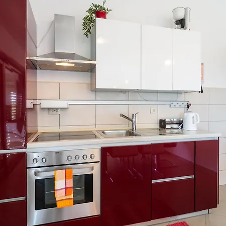 Apartman Awesome In With Wifi