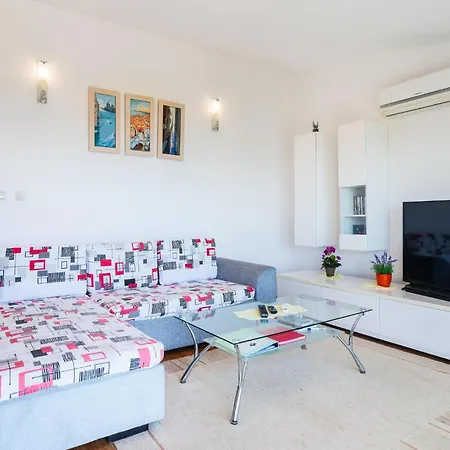 Awesome In With Wifi Apartman *