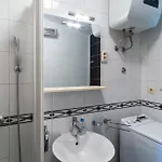 Apartamento In With Wifi Sućuraj